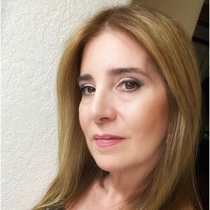 Meet your Posher, lorraine